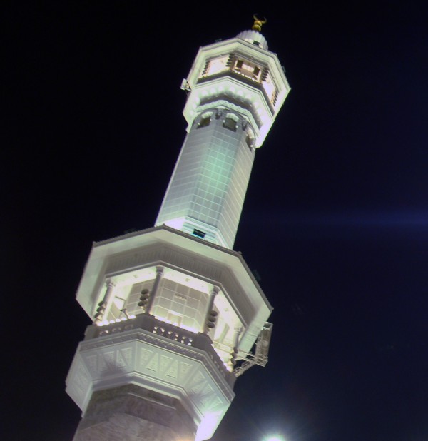 minaret at night 